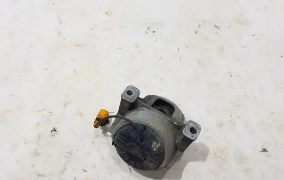 Audi Q5 SQ5 Engine mount bracket 8R0198381B