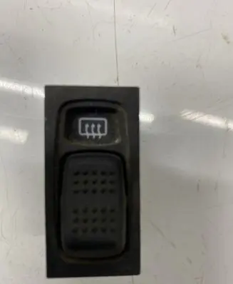 Volkswagen Golf II Windscreen/window heater switch