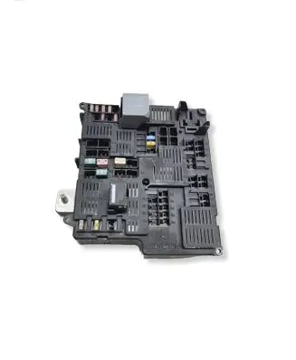 Volvo S90, V90 Fuse module 31473568
