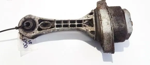Audi A3 S3 8L Engine mount bracket