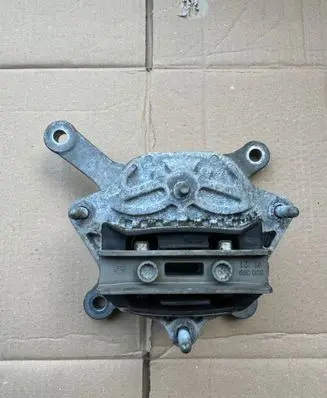 Audi A8 S8 D5 Gearbox mount 