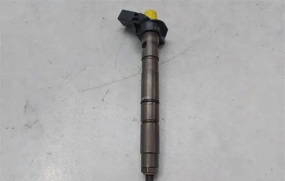Audi A6 S6 C6 4F Fuel injector 059130277AC