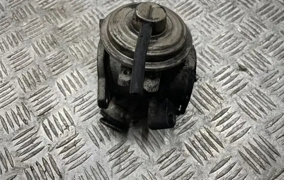 Mercedes-Benz C W203 EGR valve A6110900754