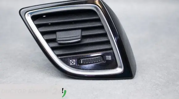 Mazda 3 II Dashboard side air vent grill/cover trim BHN164730 BHN264730 K3006