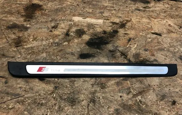 Audi A4 S4 B8 8K Front sill trim cover 8K0