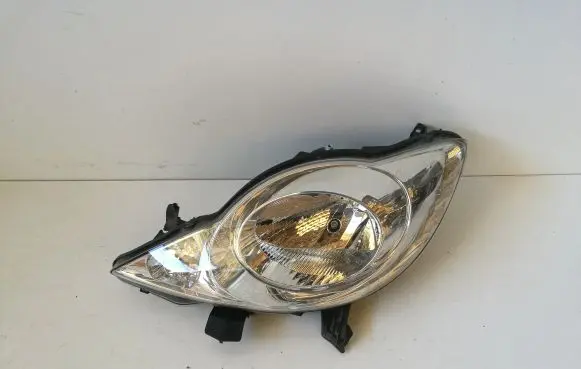 Peugeot 107 Headlight/headlamp 811500H030