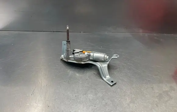 Honda Jazz Rear window wiper motor 043tf0