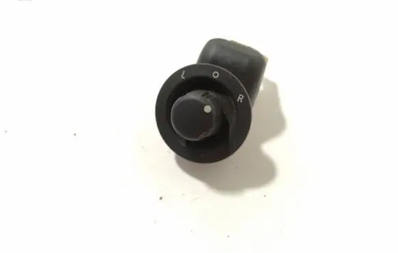 Chrysler 300 - 300C Wing mirror switch 56040524AF 062643165A