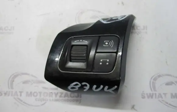 Opel Zafira B Steering wheel buttons/switches 13251120