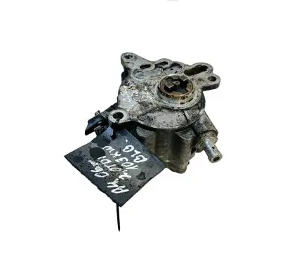 Audi A4 S4 B7 8E 8H Vacuum pump 03G145209