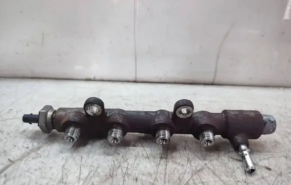 Peugeot 508 II Fuel main line pipe 9821399680