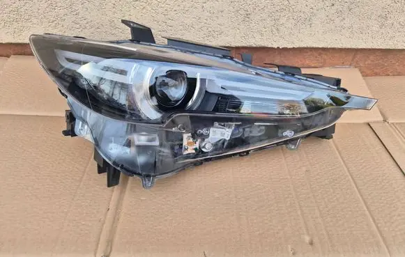 Mazda CX-5 II Headlight/headlamp 3917424300