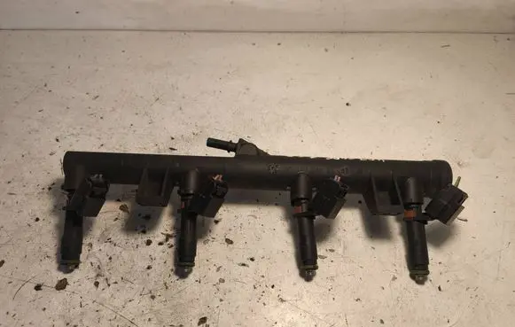 Peugeot 307 Fuel injectors set 9628084680