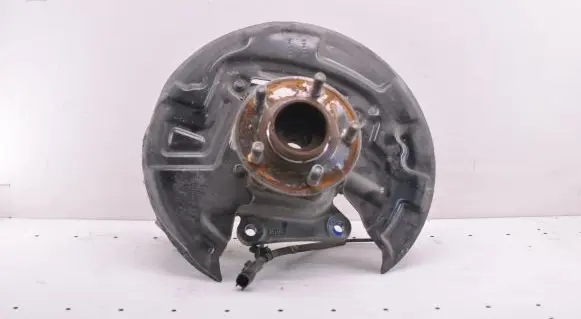 Lincoln MKZ II Rear wheel hub DG9C5B759A