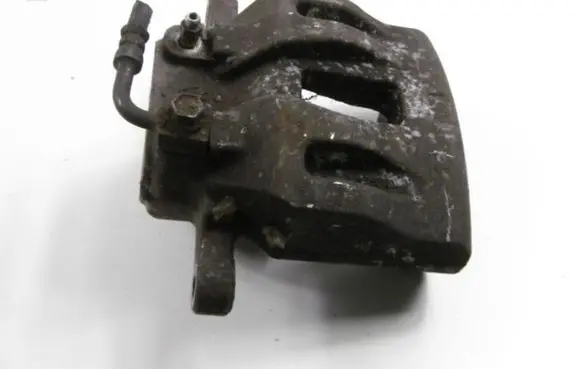 Dodge Magnum Front brake caliper