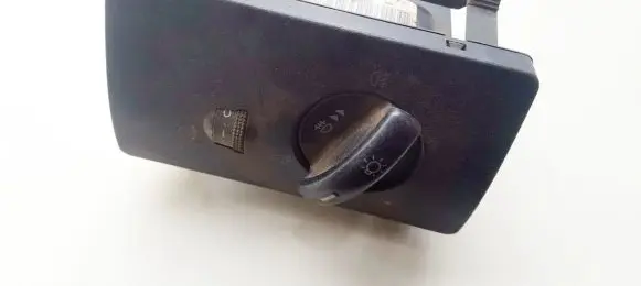Ford Mondeo Mk III Light switch 1S7T13A024BB