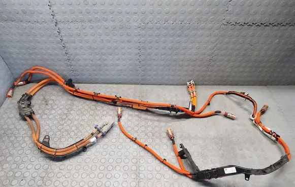 BMW 2 Active Tourer U06 High voltage cable 5A6A325 5A57713