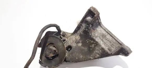Audi A6 S6 C4 4A Engine mounting bracket 4a0199312