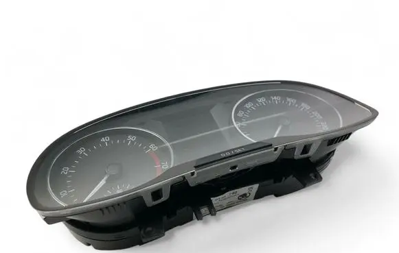 Skoda Fabia Mk3 (NJ) Speedometer (instrument cluster) 6V0920740