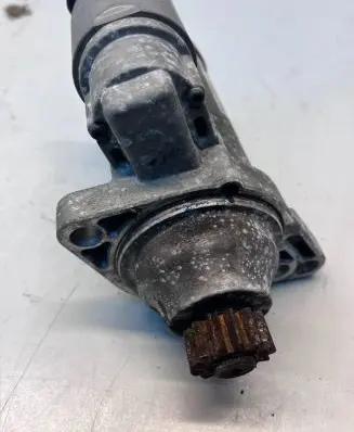 Volkswagen Golf SportWagen Starter motor 02Z911024L