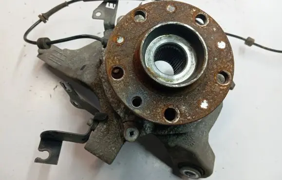 Maserati Levante Rear wheel hub 670108078