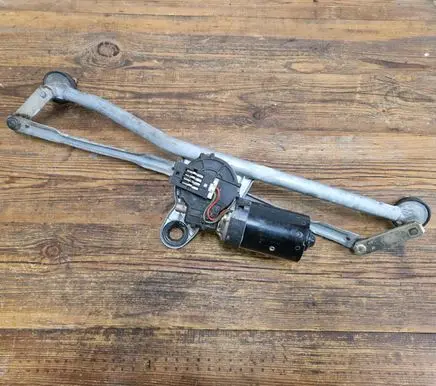 BMW 3 E46 Front wiper linkage and motor 8391303 8362155
