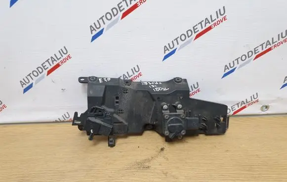 BMW X5 E70 Other engine bay part 7805494 13627806494