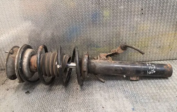 BMW 3 E90 E91 Front shock absorber/damper 6772917