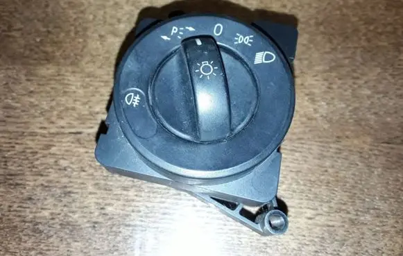 Mercedes-Benz Sprinter W906 Light switch A9065450504 Q02ZGS002