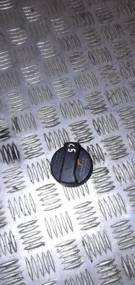 Audi A6 S6 C5 4B Oil filler cap 026103485