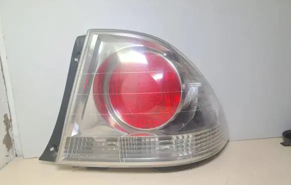 Lexus IS 200-300 Rear/tail lights 535