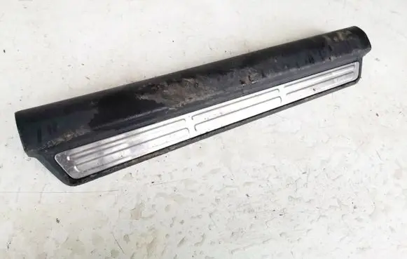 Mitsubishi Outlander Front sill trim cover mn124827