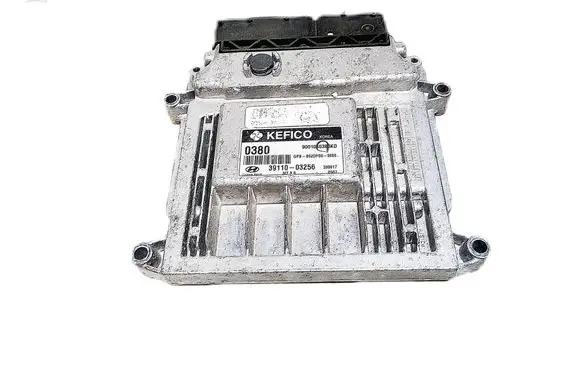 Hyundai i20 (GB IB) Engine control unit/module 39110-03256