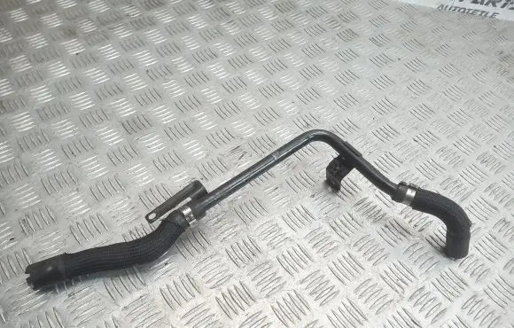 Engine coolant pipe/hose