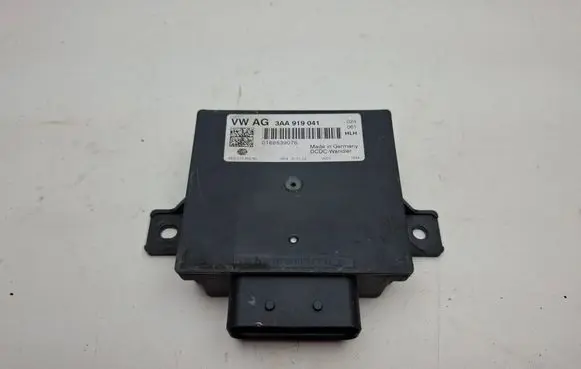 Volkswagen PASSAT B7 Voltage converter/converter module 3AA919041 8ES01045240