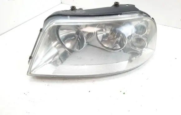 Volkswagen Sharan Headlight/headlamp 0301182201