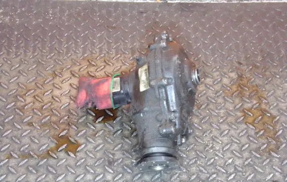 BMW X3 E83 Front differential 7549000 DYFER