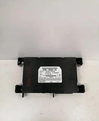 Volvo V70 Bluetooth control unit module 31210080 31210080AA