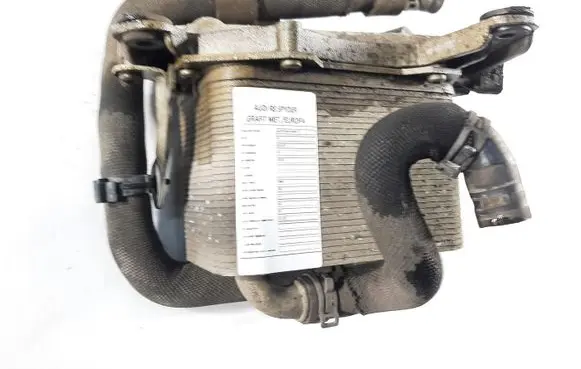 Audi Q5 SQ5 Engine oil radiator 4S0117223