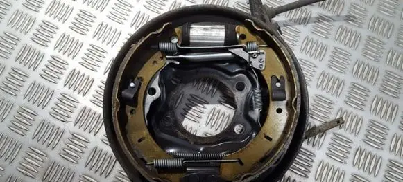 Ford Focus Handbrake/parking brake pads 