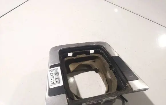 Volkswagen PASSAT B6 Gear selector 3C0864263A