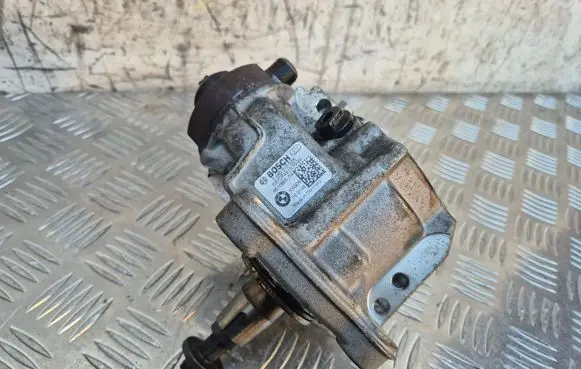 Fuel injection high pressure pump
