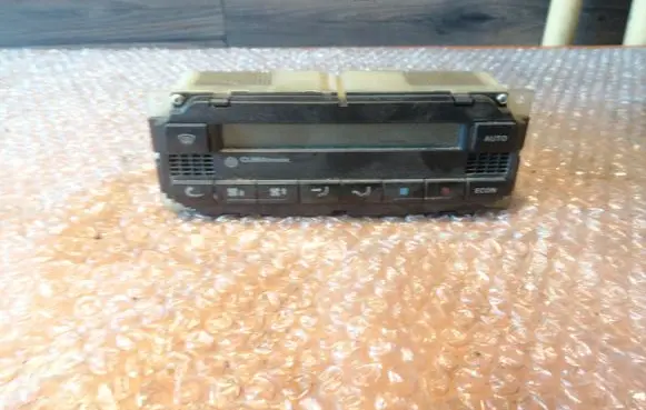Volkswagen PASSAT B5 Climate control unit 5HB00761710 3B1907044B