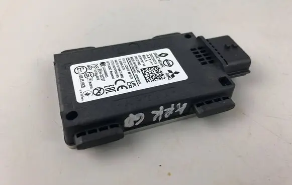Renault Arkana Distronic sensor radar 284E74819R