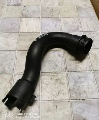 Ford Fiesta Air intake hose/pipe 9646617980 52472