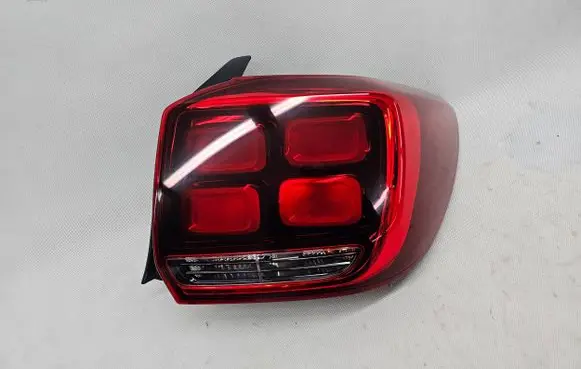 Dacia Sandero Rear/tail lights 265505695R