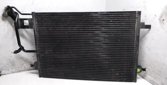 Volkswagen PASSAT B5 A/C cooling radiator (condenser) 8D0260401E