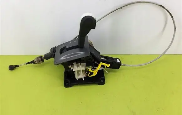 Opel Vectra C Gear shifter/selector 13130909