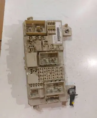Ford Focus Fuse module 7M5T14014 7M02175071106 7M02175