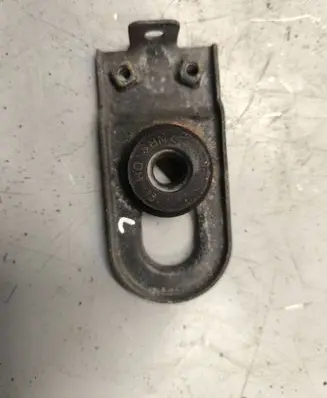Hyundai i30 Radiator mount bracket 